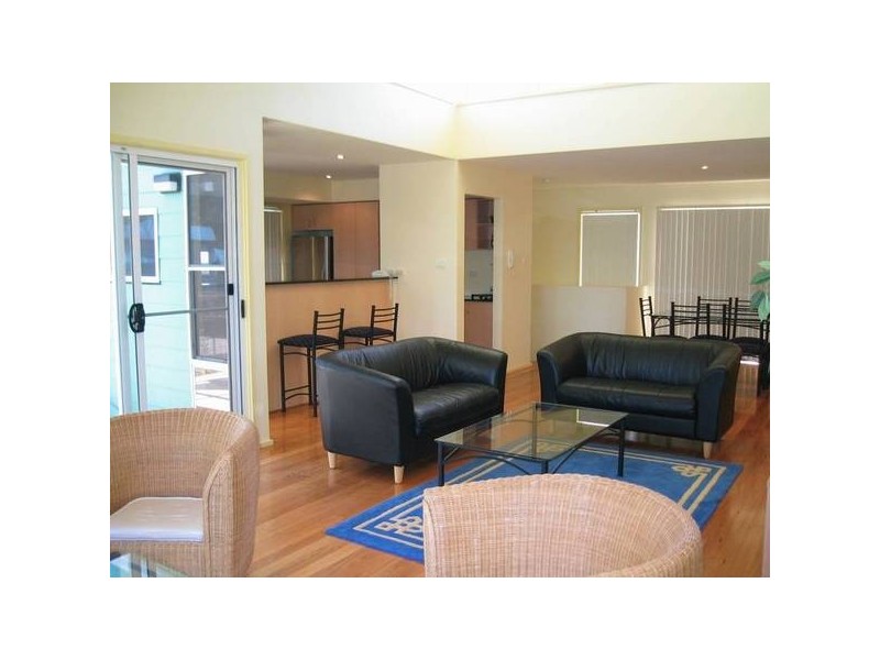 16/10 Monarch Place, Callala Bay NSW 2540