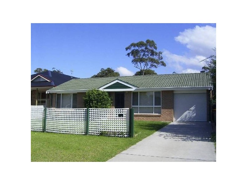 7 Stott Cresccent, Callala Bay NSW 2540