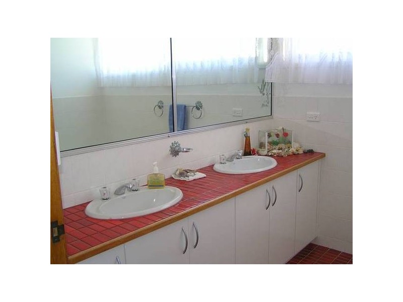 21 The Lake Circuit, Culburra Beach NSW 2540