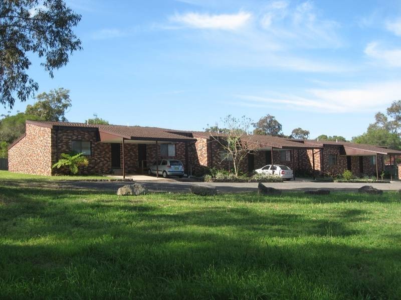 49 Brinawarr Street, Bomaderry NSW 2541