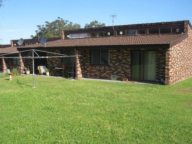 49 Brinawarr Street, Bomaderry NSW 2541