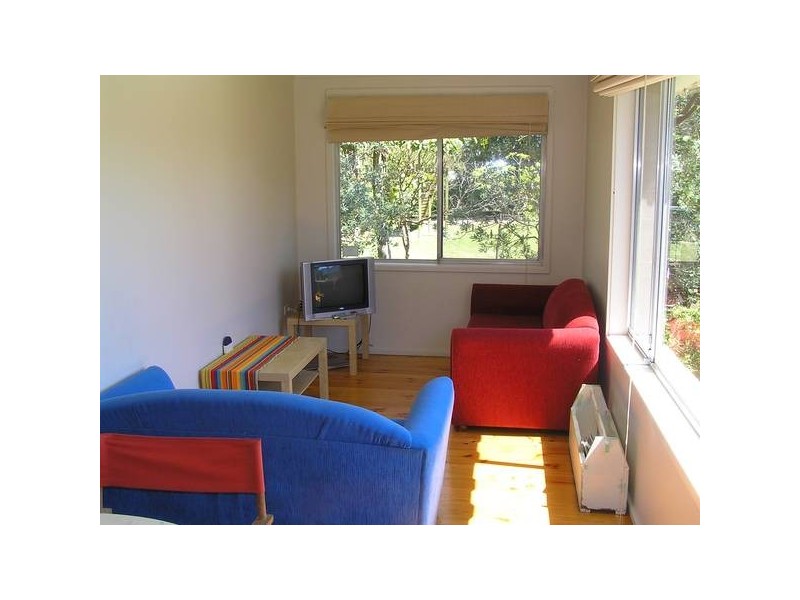 10 Farrant Avenue, Culburra Beach NSW 2540