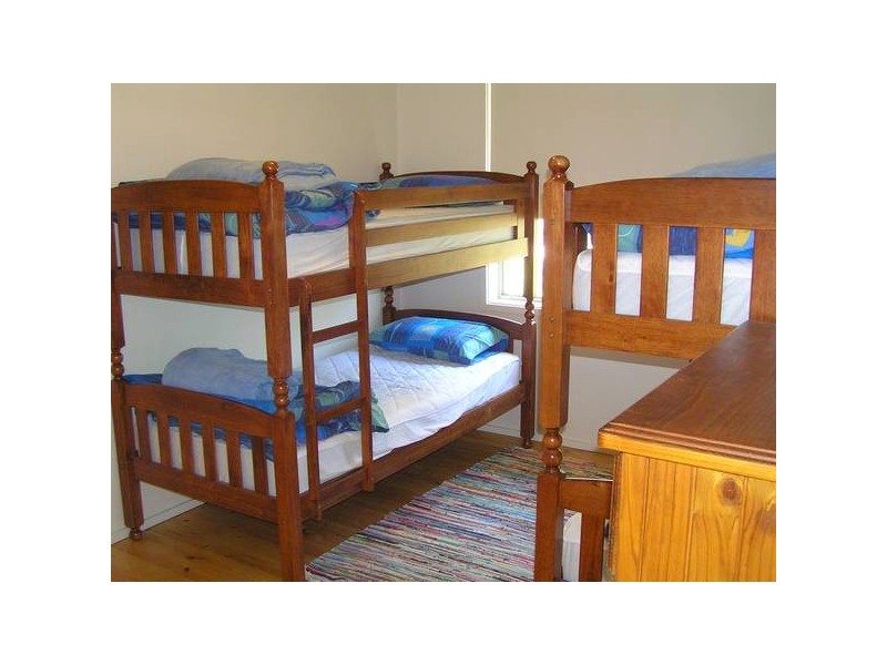 10 Farrant Avenue, Culburra Beach NSW 2540