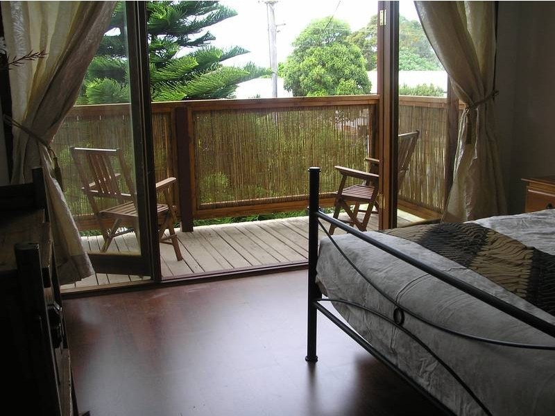 12 Lennox Road, Callala Beach NSW 2540