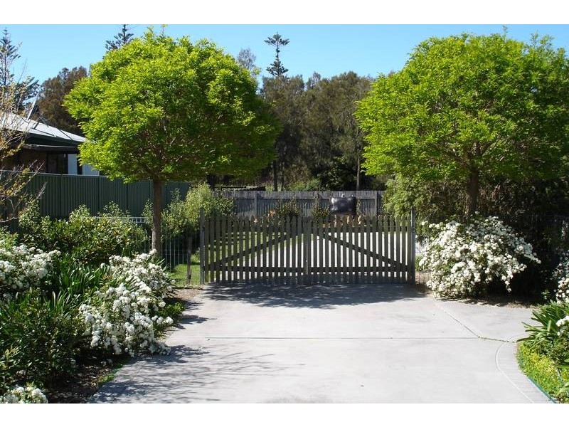 99 Greenbank Grove, Culburra Beach NSW 2540