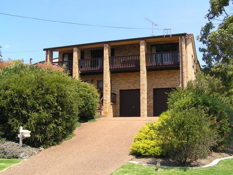 26 Comarong Street, Greenwell Point NSW 2540