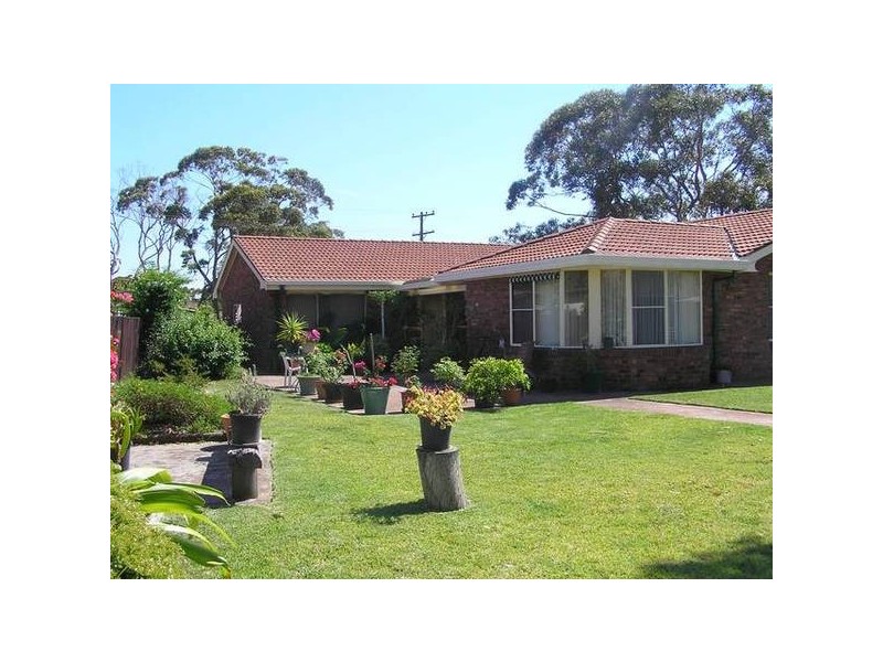 1 Lennox Road, Callala Beach NSW 2540