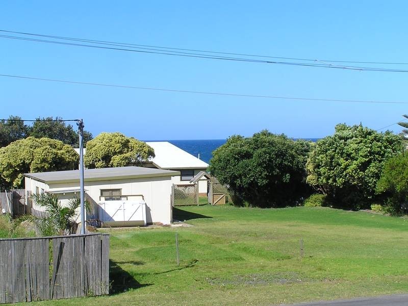 172 Marina Lane, Culburra Beach NSW 2540