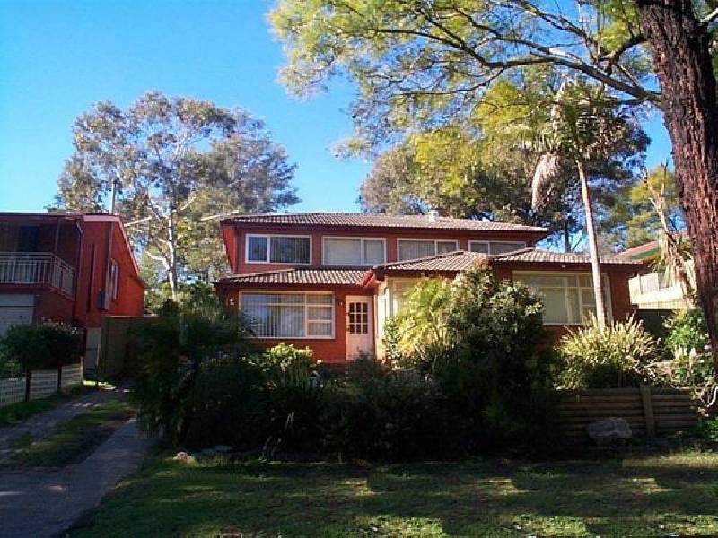 4 Uther Ave, Bradbury NSW 2560