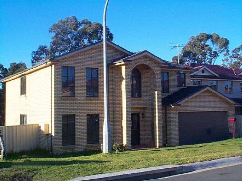 Fullerton Circuit, St Helens Park NSW 2560