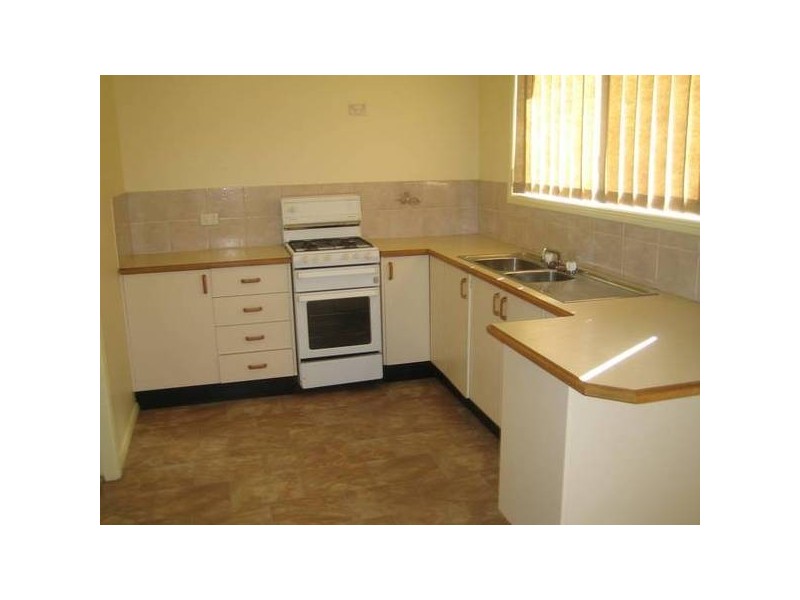 1/185 Gould Rd, Eagle Vale NSW 2558