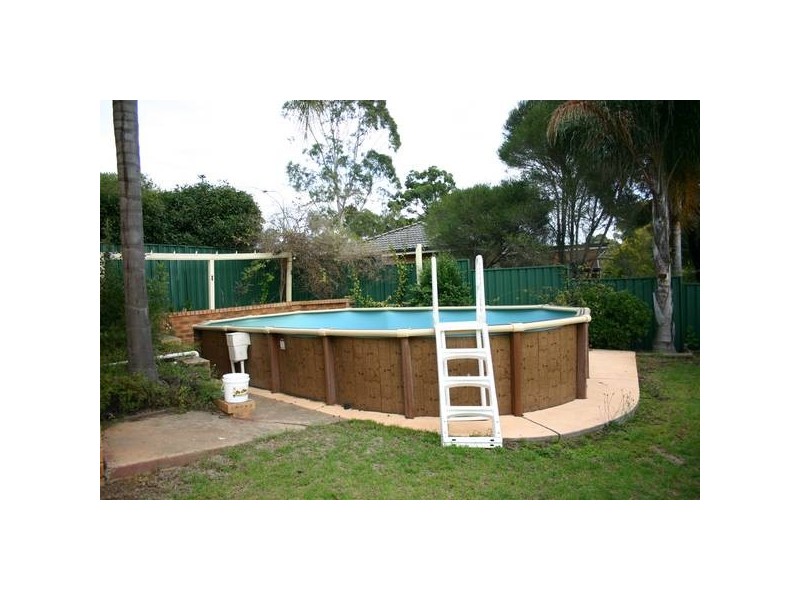 21 Jarndyce Ave, Ambarvale NSW 2560