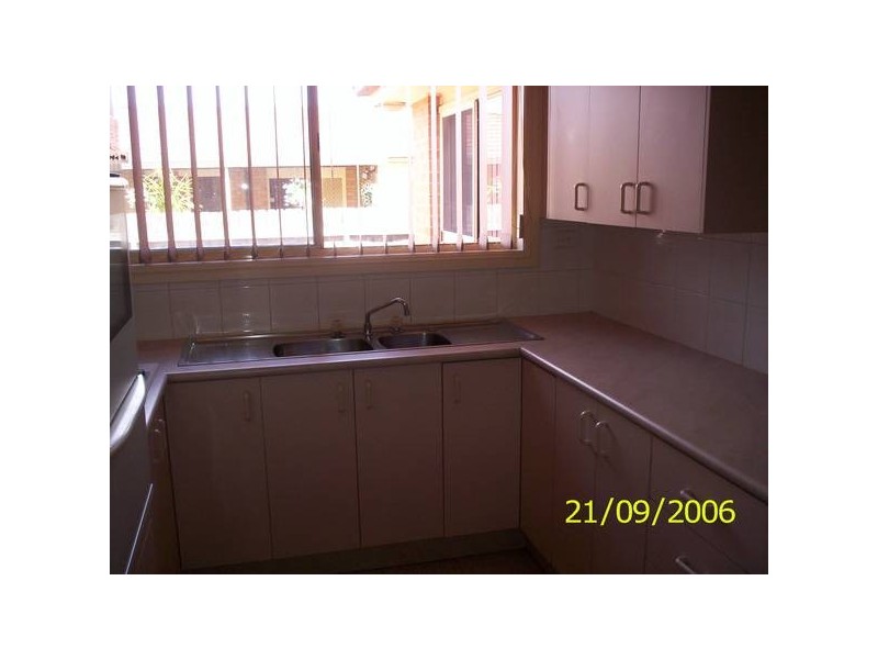 Potaroo Cres, St Helens Park NSW 2560