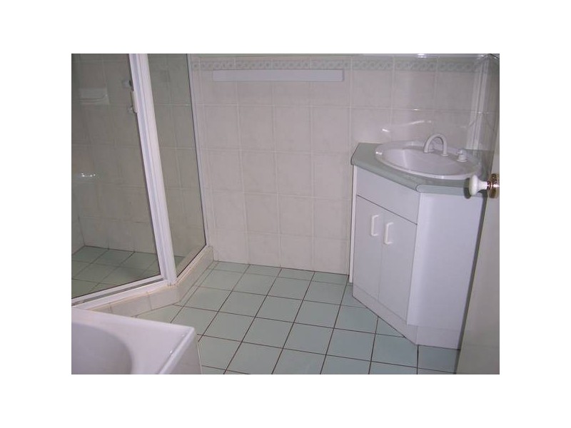 1/57 Theseus Cct, Rosemeadow NSW 2560