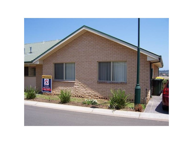 31/17-21 Poplar Cres, Bradbury NSW 2560