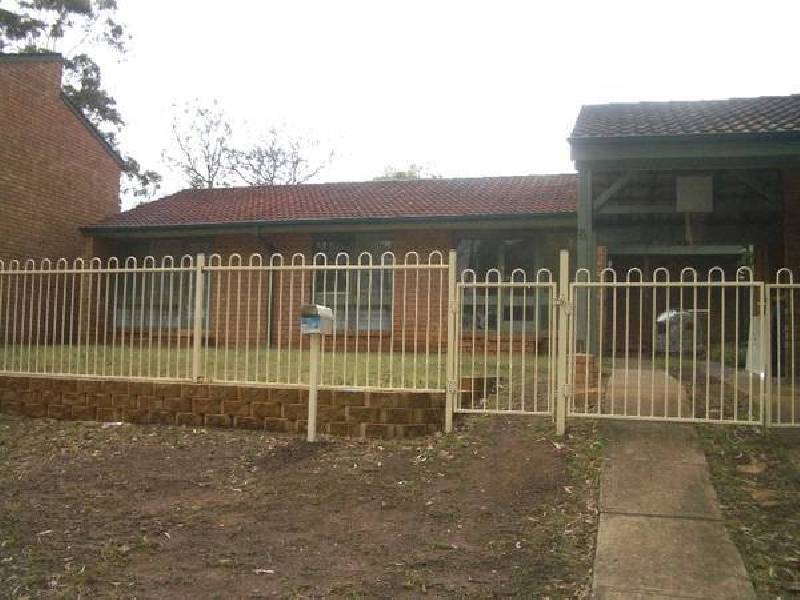 Green Lane, Bradbury NSW 2560