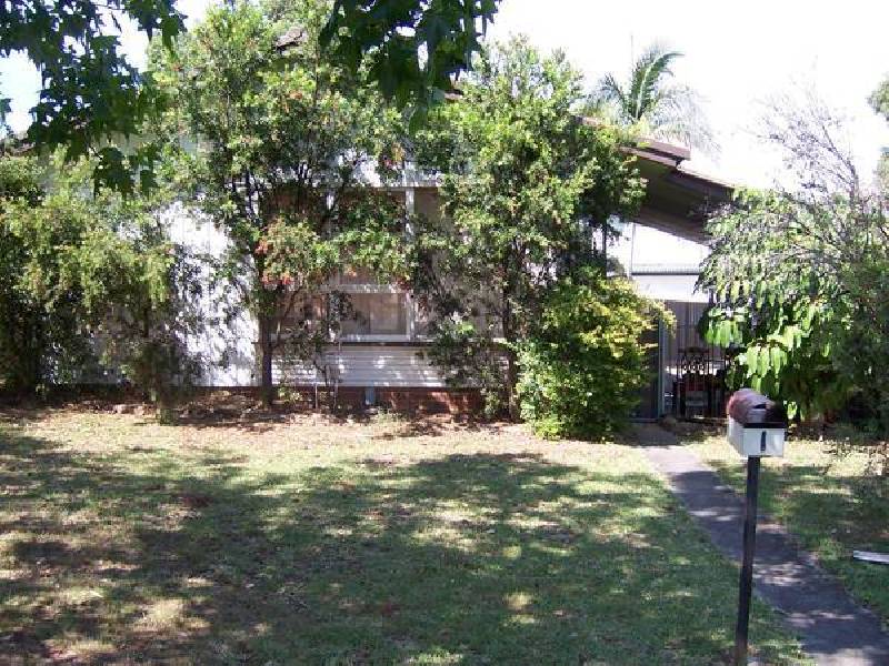 1 Browning Avenue, Campbelltown NSW 2560