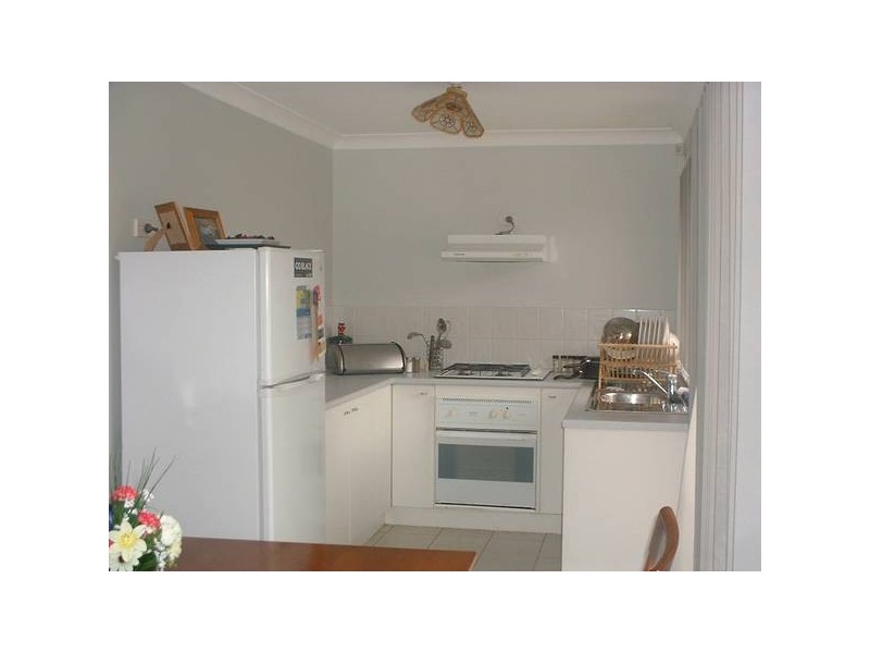 1 Englorie Park Dr, Englorie Park NSW 2560