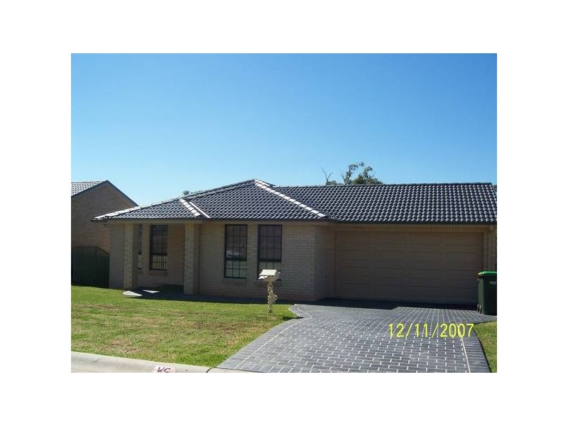 24 St Stephens Rd, Blair Athol NSW 2560