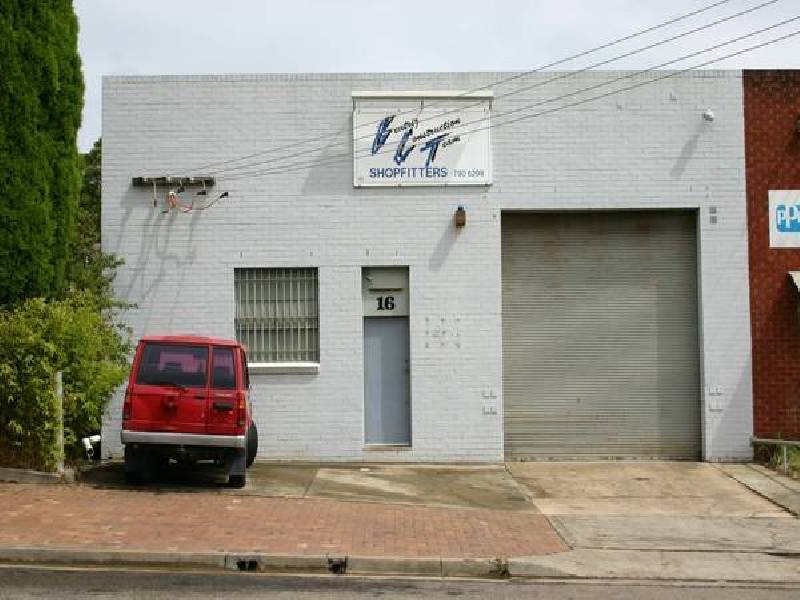 16 Rosedale Road, Greenacre NSW 2190