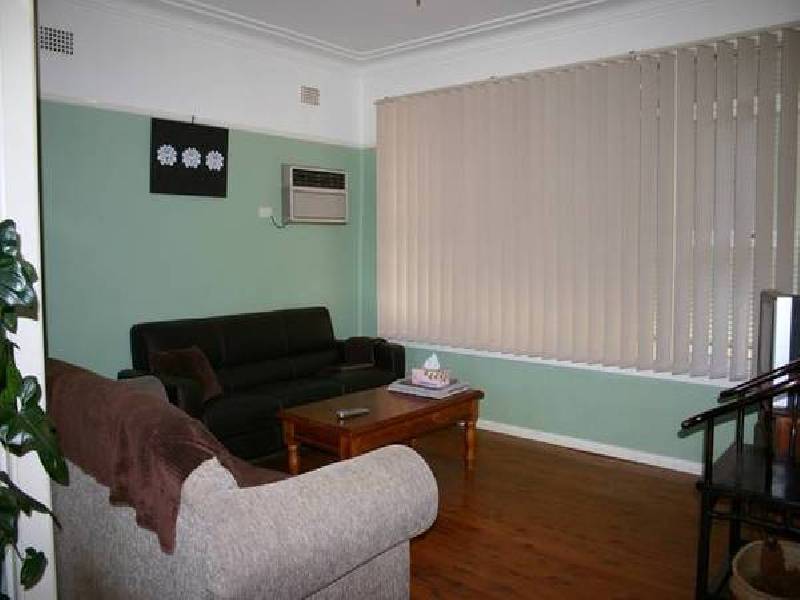 Macquarie Street, Campbelltown NSW 2560