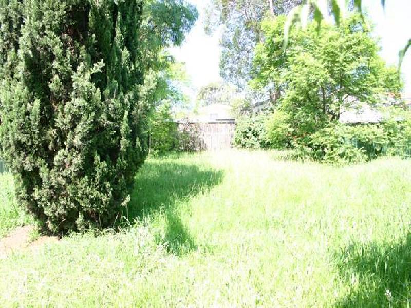 20 Moore Street, Campbelltown NSW 2560