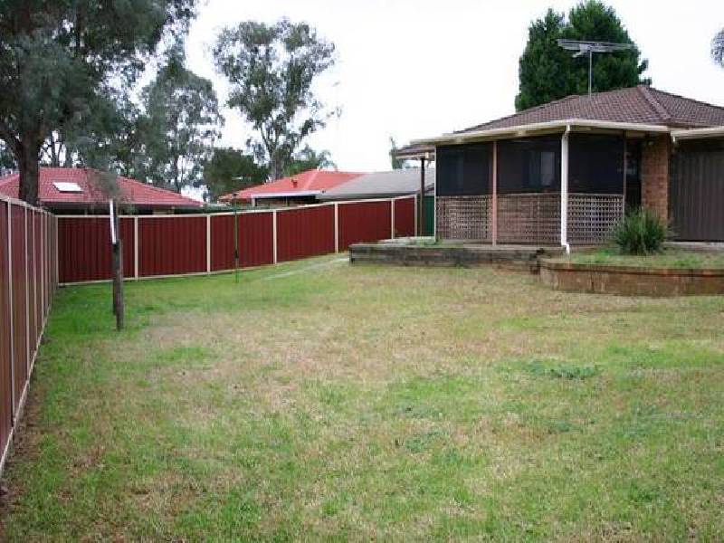 Ceres Place, Rosemeadow NSW 2560