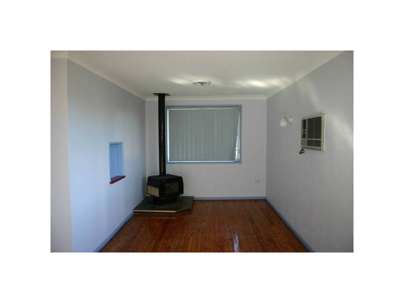 Pinaroo Crescent, Bradbury NSW 2560