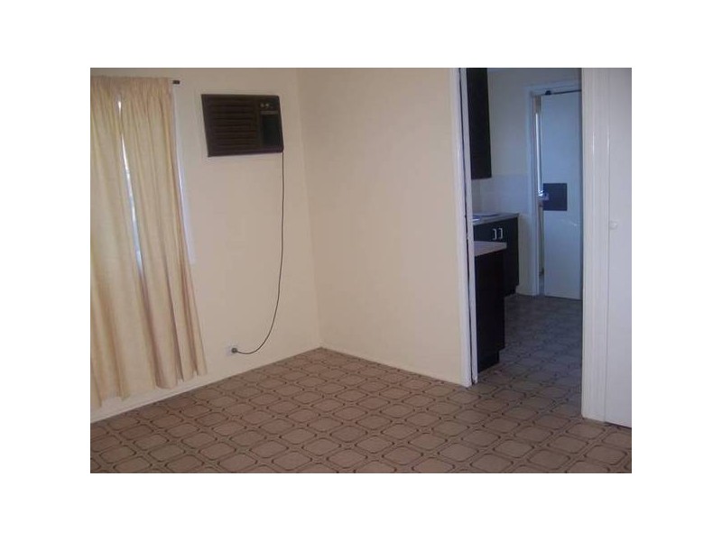 Green Ln, Bradbury NSW 2560