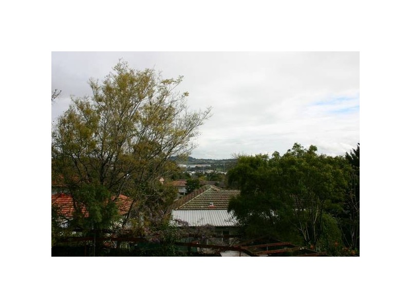 7 Rosalind St, Campbelltown NSW 2560