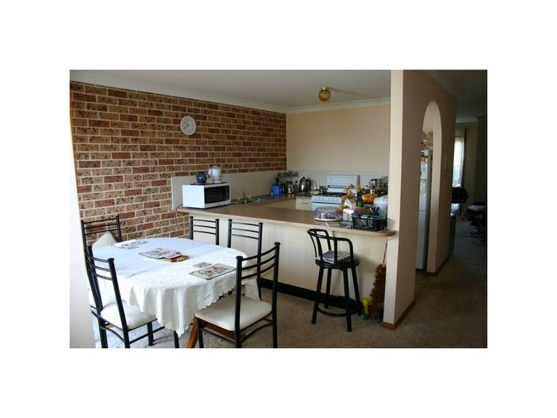 1/227 Copperfield Drive, Rosemeadow NSW 2560