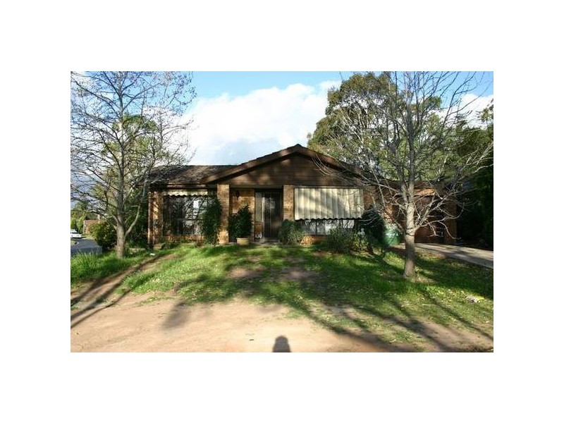 70 Amundsen Street, Leumeah NSW 2560