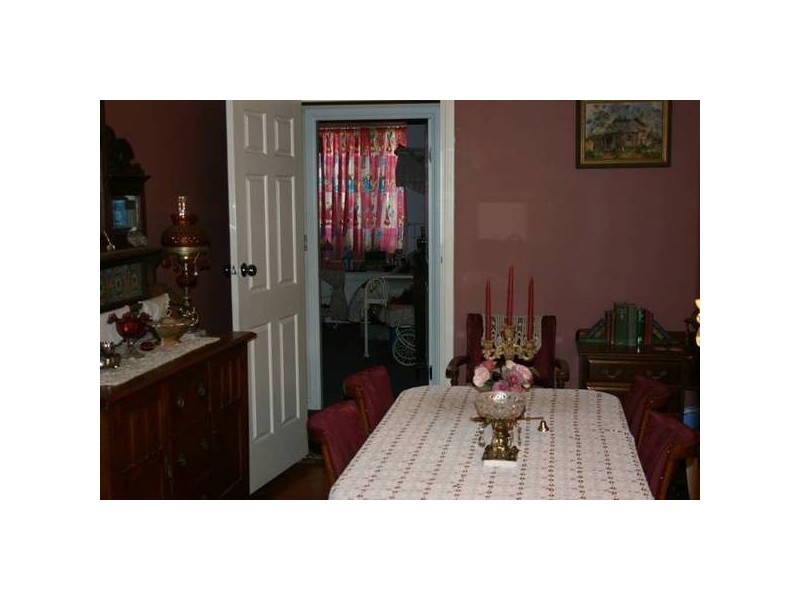 20 West Parade, Thirlmere NSW 2572