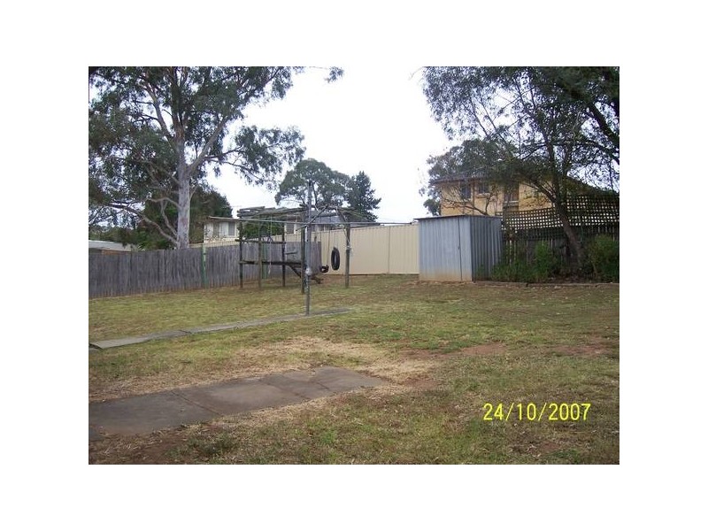 20 Eloura Cres, Woodbine NSW 2560