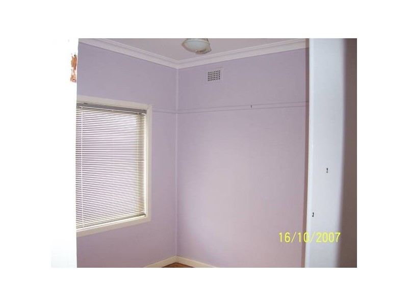 12 Mclean Rd, Campbelltown NSW 2560