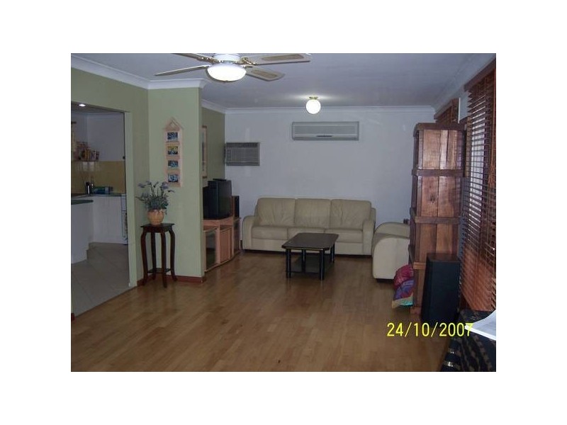 9 Zeolite Pl, Eagle Vale NSW 2558
