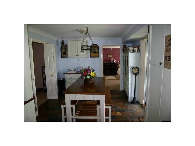 4 Clark Place, Minto NSW 2566