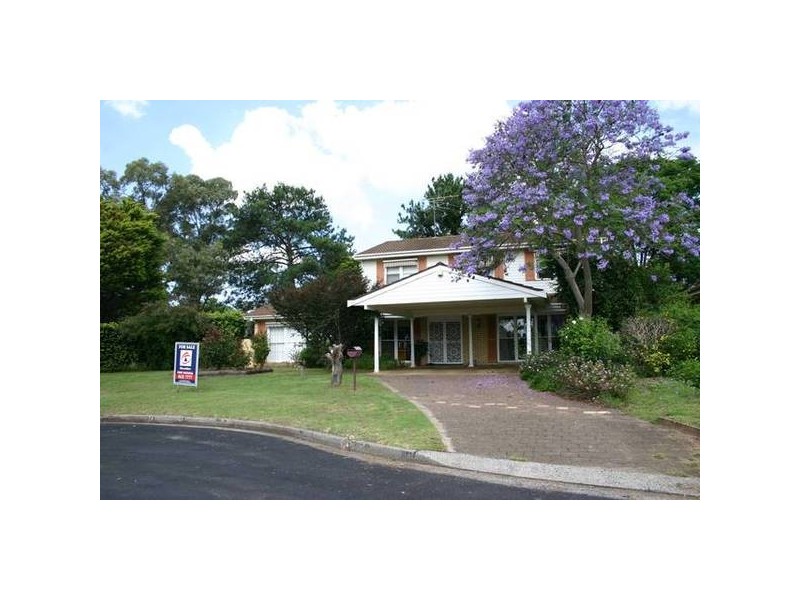 24 Atheltree Crescent, Bradbury NSW 2560