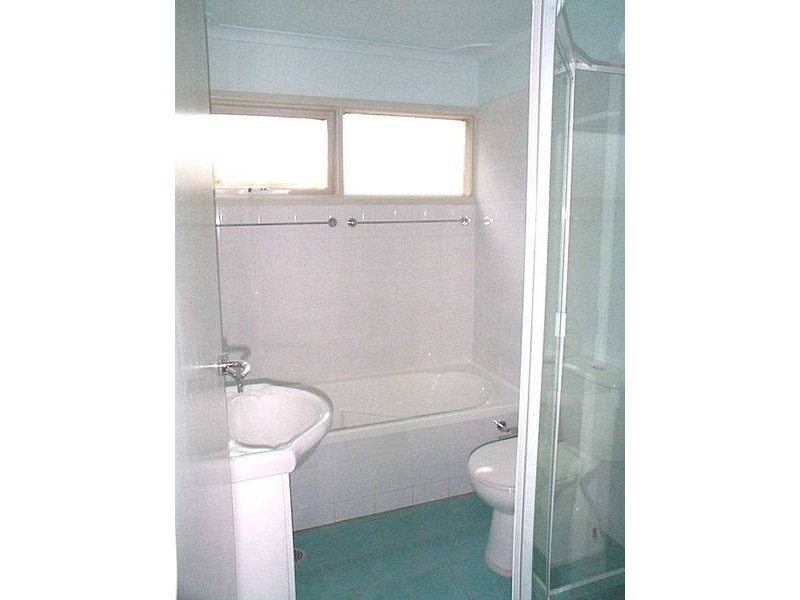 12/56 Woodhouse Dr, Ambarvale NSW 2560