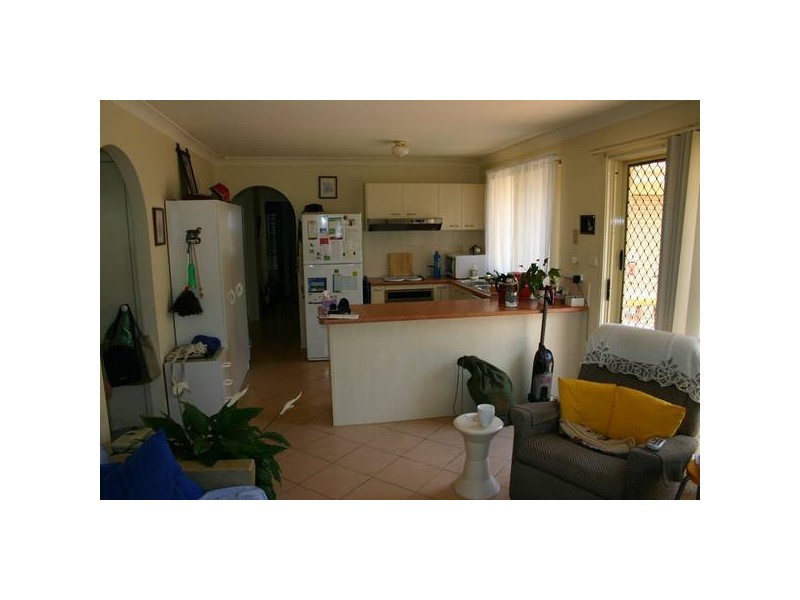 16 Edward Edgar Street, Minto NSW 2566