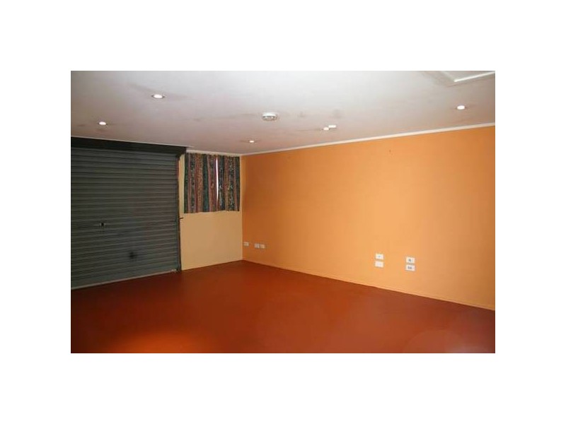 2 Weemala Cres, Bradbury NSW 2560