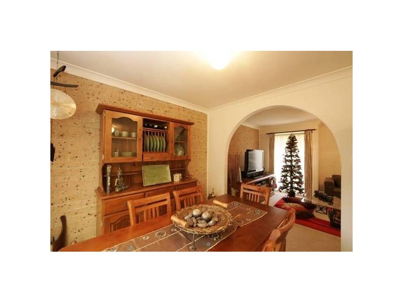 10/11 Mundarda Place, St Helens Park NSW 2560