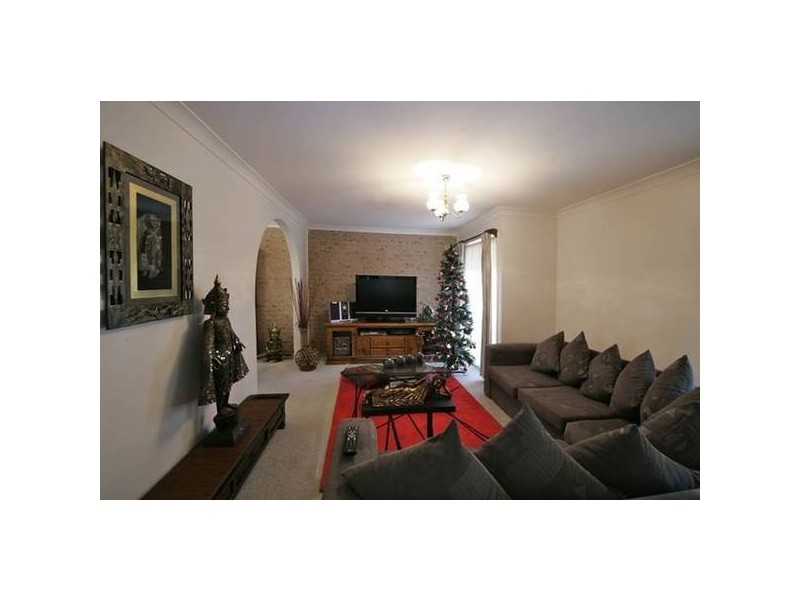 10/11 Mundarda Place, St Helens Park NSW 2560