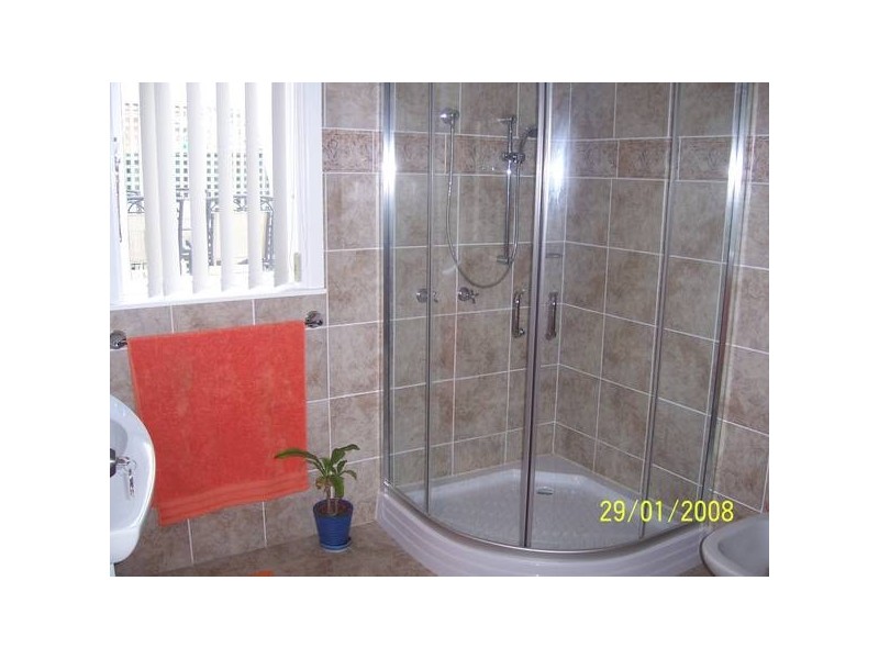 6G Alliott St, Bradbury NSW 2560