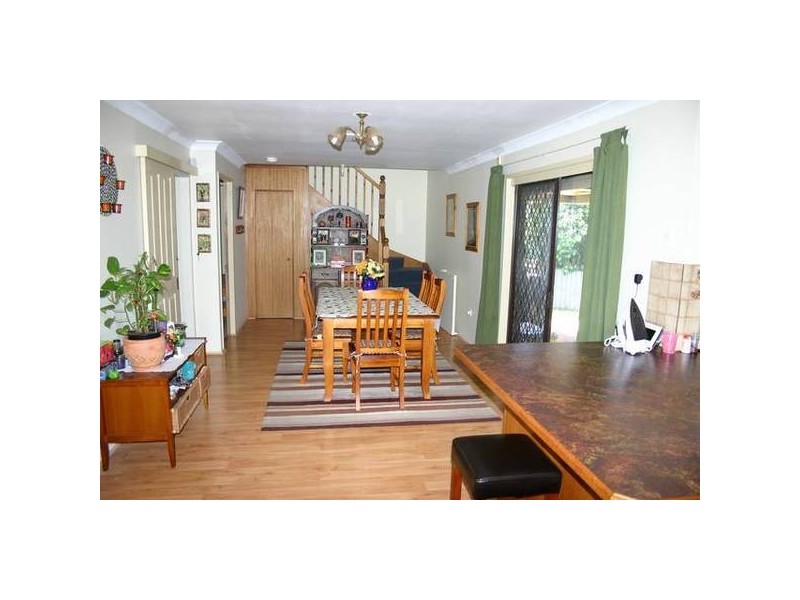 6 Pross Court, Ambarvale NSW 2560