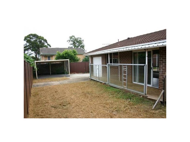 5 Morris Street, Ingleburn NSW 2565