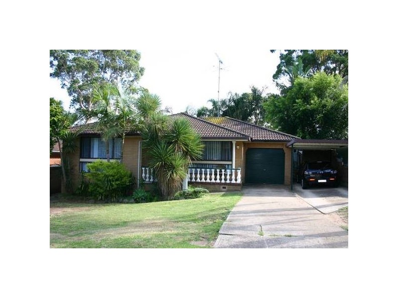 8 Solander Street, Ruse NSW 2560
