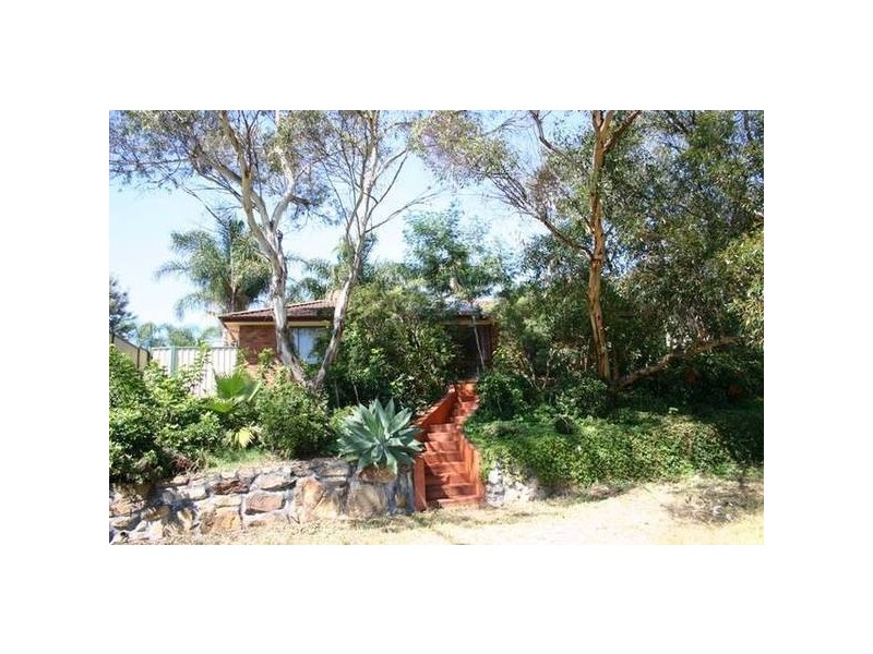 5 Peridot Close, Eagle Vale NSW 2558