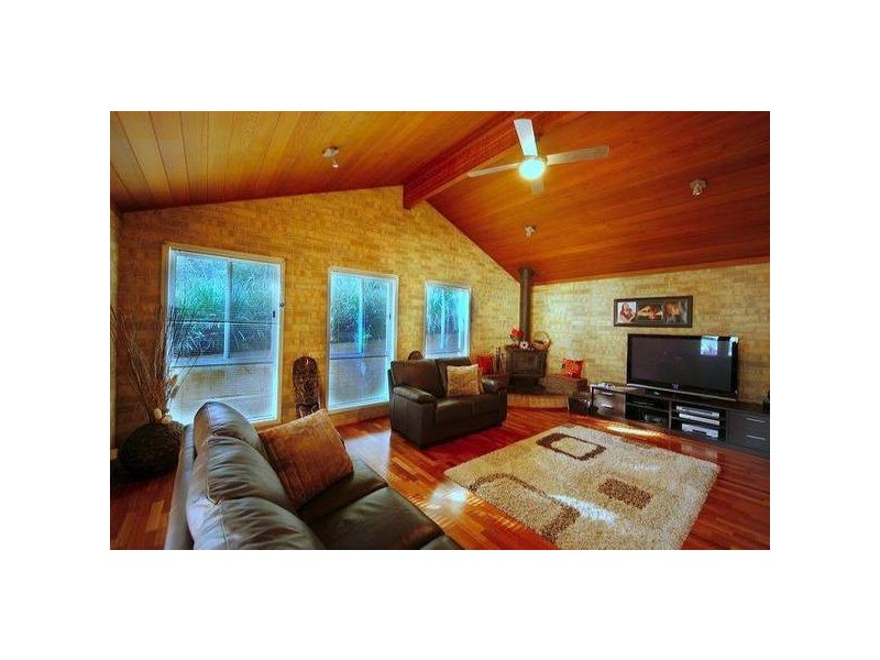 3 Lyndhurst Place, Glen Alpine NSW 2560