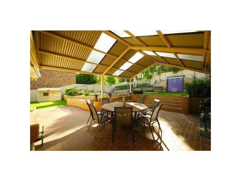 3 Lyndhurst Place, Glen Alpine NSW 2560